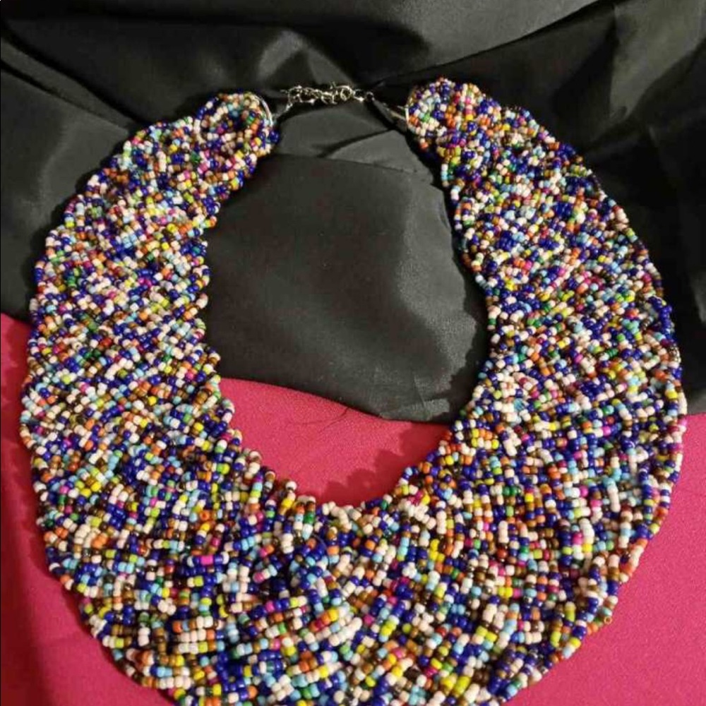 Multi Colored Beaded Necklace with 3” Extension. 🌹Create your collar🌹 - Picture 3 of 5